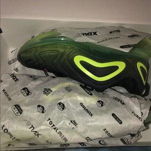 Brand New Air Max 720 !!